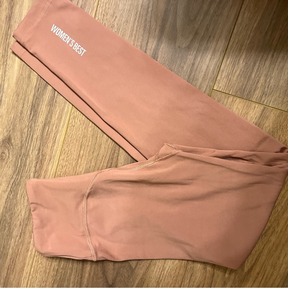 2 pairs of women’s best leggings cranberry and peach
